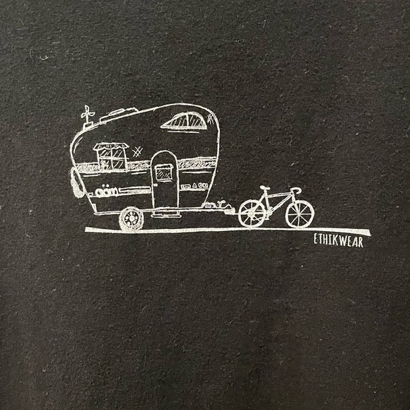 OÖM Eco-Conscious Black Graphic Tee – Size M - Picture 8 of 9